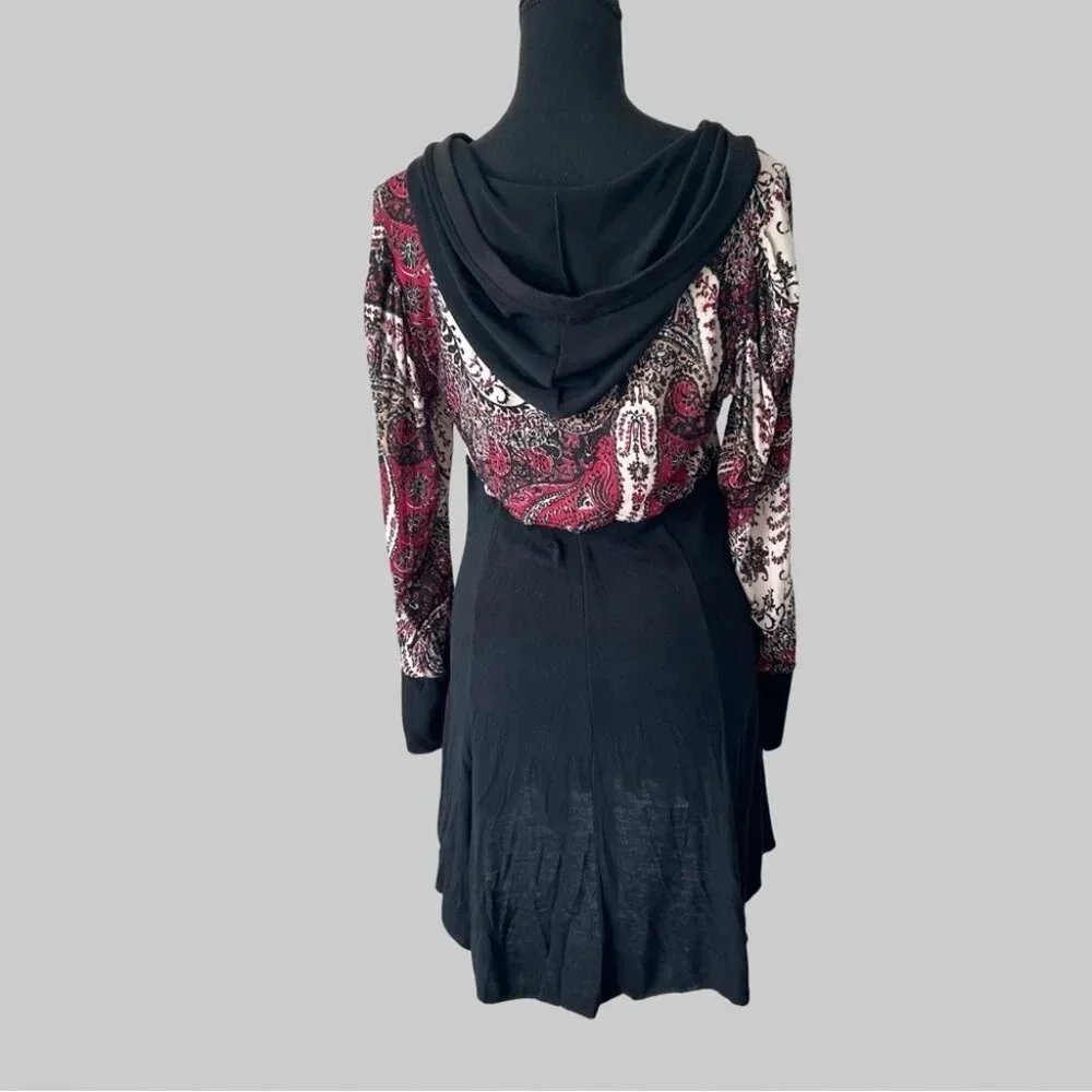 Frank Lyman Paisley Pattern Hooded Sweater Dress Made in Canada